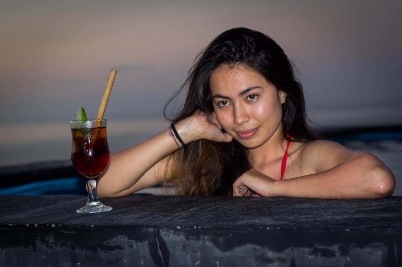 Waenis Sunset View Hotel And Restaurant, Amed, Bali Luaran gambar