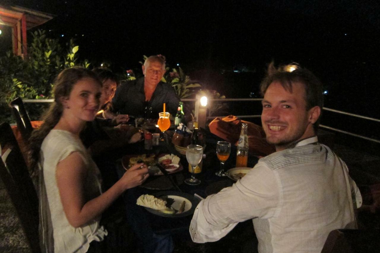 Waenis Sunset View Hotel And Restaurant, Amed, Bali Luaran gambar